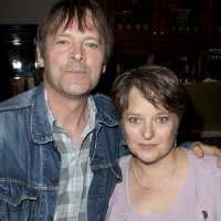 mark heap birthday real  age weight height family facts contact details wife