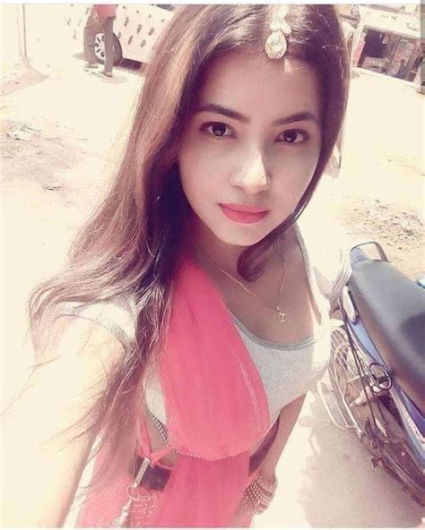 Tik Tok Beautiful Selfie Girls Aarti Sharma Most Beautiful Indian Cute