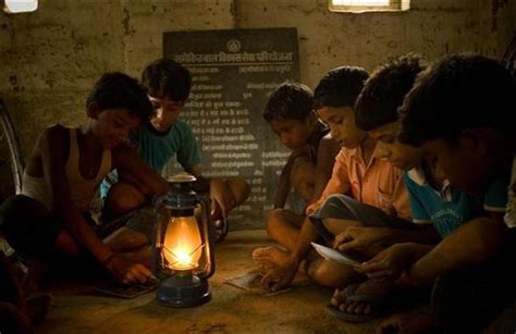 solar lanterns replace kerosene lamps in indian urban slums news eco business asia pacific