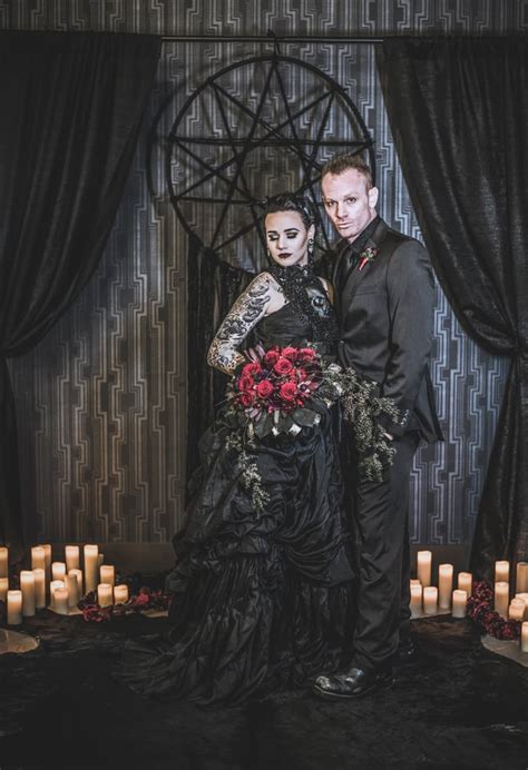 Halloween Goth Wedding Ideas Popsugar Love And Sex Photo 38