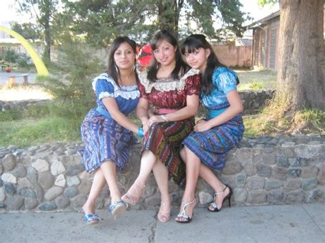 Mujeres Mayas De Guatemala