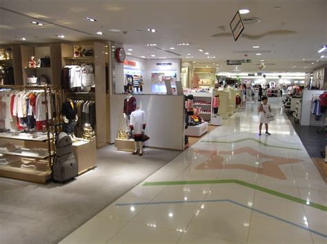 8 best department stores to shop at in tokyo