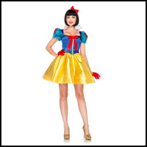 what you can not wear to disney theme parks a cheapskate princess guide disney s cheapskate