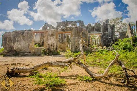 images  curacao  pinterest architecture caribbean   prime minister