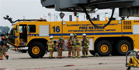 airport personnel quickly respond  scene  plane truck incident blue sky pit news site