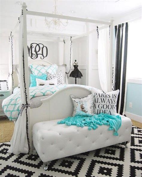 absolutely in love with this tiffany inspired bedroom from homebyheidi 😍 can you spy 🔎 the