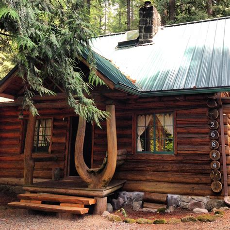 steiner cabin mt hood    rent    cabins log cabin rustic cabins