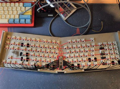 hand wired  keyboard      neat cableporn