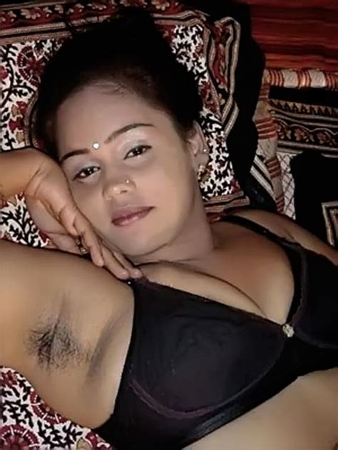 desi indian bhabhi removing saree hd streaming porn at anybunny mobi