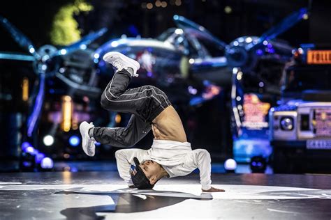breakdancing gets added to the olympics for 2024 paris