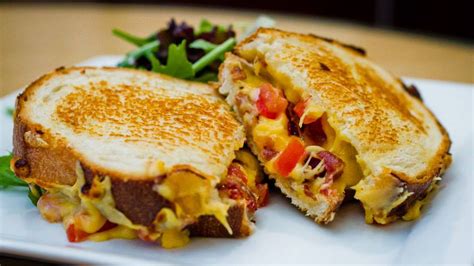 dcs insane grilled cheese bar  opening today eater dc