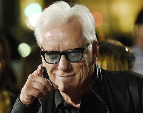 Conservative Actor James Woods Tweeted A Hoax Meme In July Twitter