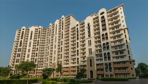 payment plan image  dlf  town heights  sector  gurgaon
