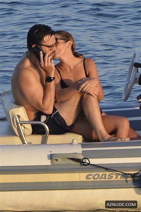 Maria Elena Boschi And Giulio Berruti Sexy On A Boat In Porto Ercole