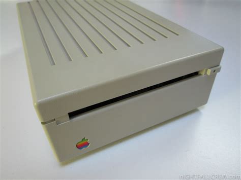 apple iigs  monitor floppy drives  hard drive boxed nightfall blog