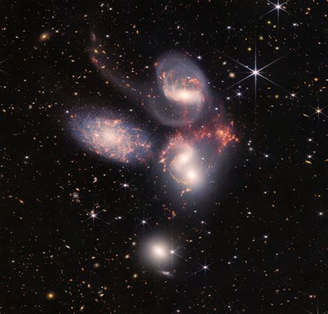las nuevas imagenes del telescopio james webb muestran  universo inedito
