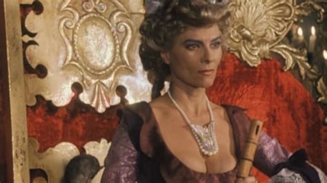 Adrienne Barbeau Desnuda En Burial Of The Rats