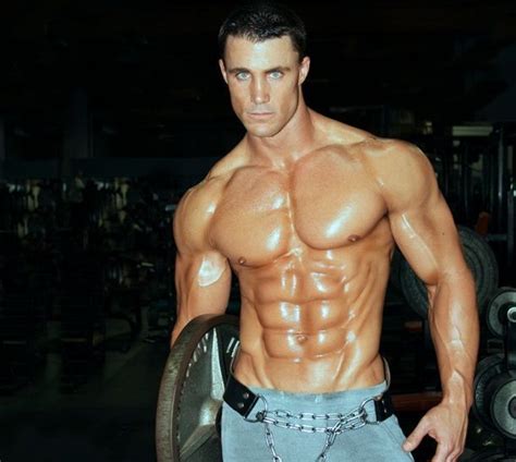 shocking trick   ridiculously ripped male fitness models fitness models mens fitness