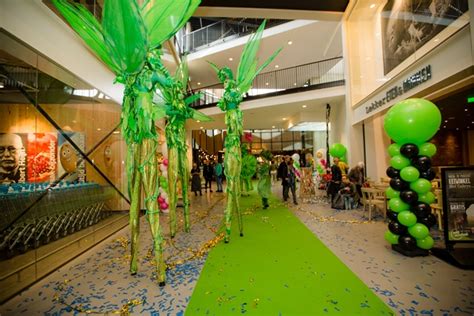 fase  winkelcentrum makado beek geopend scn shopping leisure people places