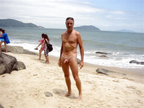 Nude Men In Beach 85 Pics