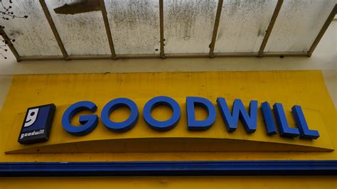 goodwill launches  store  thrifters wjmn upmatterscom