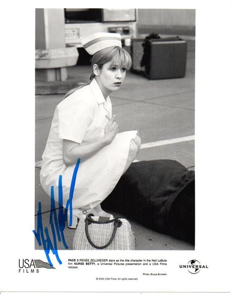 Renee Zellweger Signed Autographed Nurse Betty Glossy