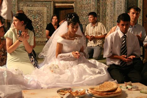 Wedding Customs And Traditions Of Uzbekistan Travel Land