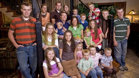 report state officials denied recent access to duggar home called 911