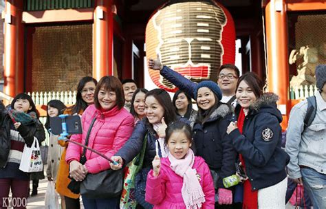 3992中国は見る（2531）訪日客、初の年間2000万人突破 中国人観光客が4分の1 有縁ネット