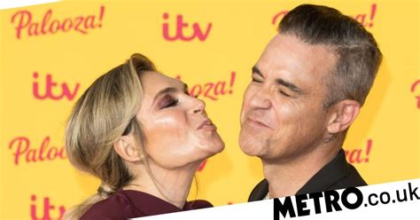 Robbie Williams Uses Ayda Field S Eyebrow Clippers To Trim His Pubes