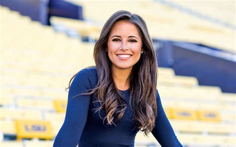 abc news signs kaylee hartung as new york based correspondent