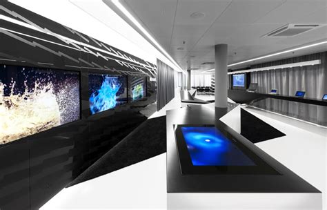 tech office space interior design ideas