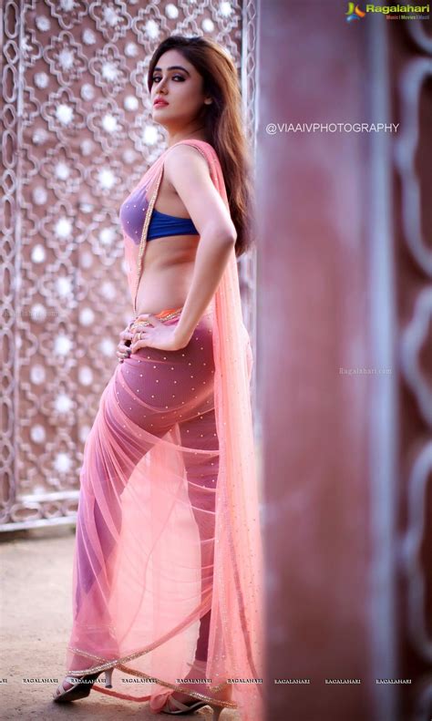 actress sony charishta glam stills in pink saree image 15 q in 2019 pink saree saree