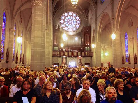 mass mobs aim   pews full   churches npr