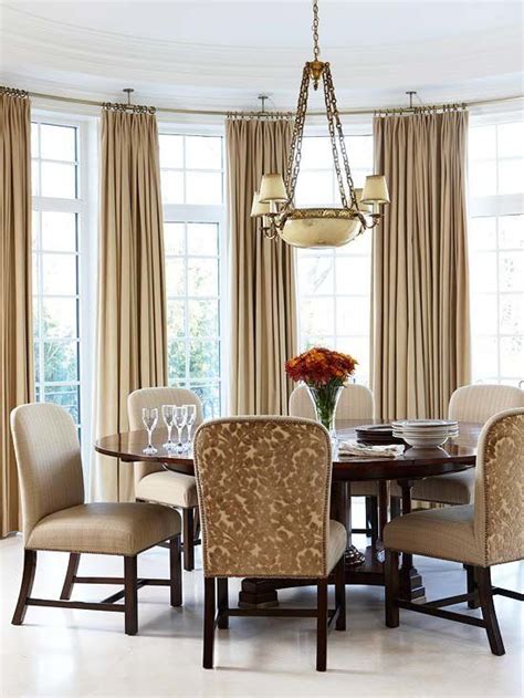buying  dining room table  homes gardens bhgcom