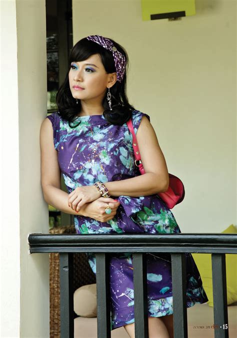 myanmar popular actress nawarat in beautiful fashion dresses