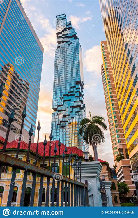 bangkok thailand king power mahanakhon skyscraper editorial photography image  king hotel