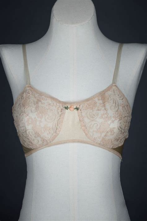 Silk And Lace Bra By Warner S Egyptian The Underpinnings Museum Lace