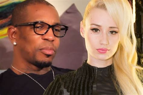 iggy azelea ‘explicit nude picture leaked as star