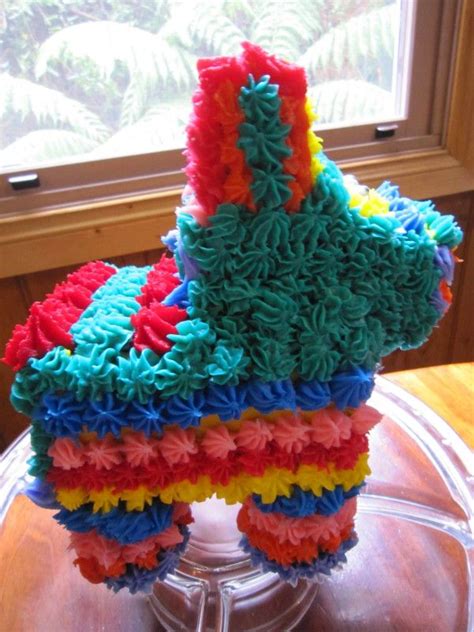 pin  cacia harris  rubyredsox mexican party theme pinata cake