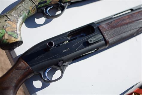 berettas newest shotguns  range day shot   firearm blogthe firearm blog