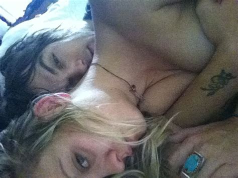 Kaley Cuoco Naked 8 New Photos Thefappening