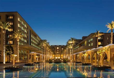 jumeirah group debuts  kuwait hotel business hotelier middle east