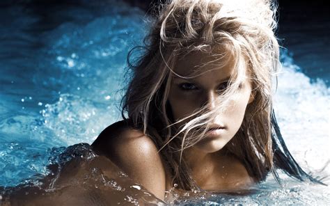 women blonde platinum blonde swimming pool brooklyn decker wallpapers
