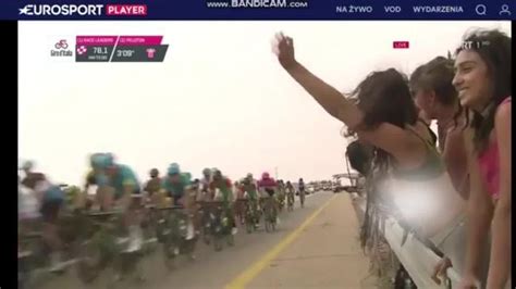 Cycling Fan Flashes Boobs At Giro D’italia Riders Daily Telegraph