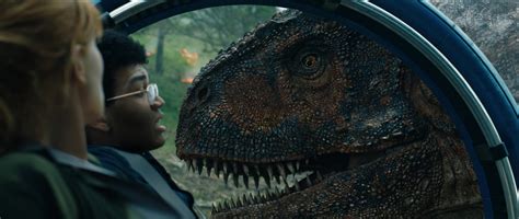 Review Jurassic World Fallen Kingdom Is Phenomenal For A While