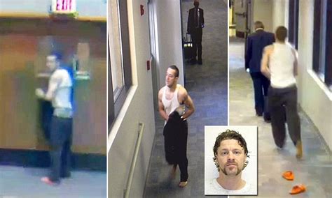 Video Shows Gerald Hyde Ii Escape Washington Courthouse Barefoot