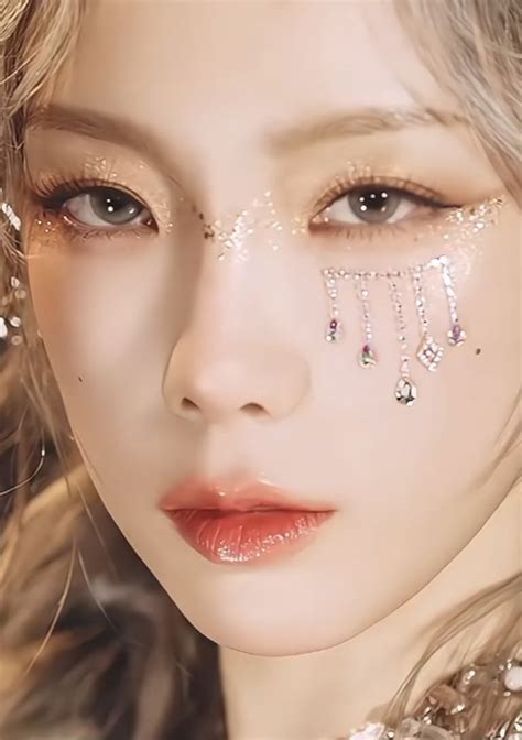 Taeyeon Invu Makeup Ideias De Maquiagem Dicas De Maquiagem