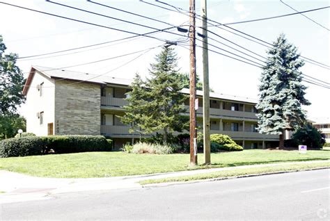 Ellet Complex Apartments In Akron Oh