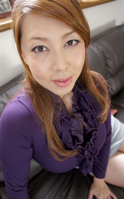 生徒を誘惑する欲求不満の熟女教師 風間ゆみ Yumi Kazama 78photos